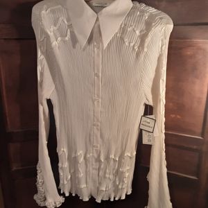 Dress - U- ll by Sharon elegant blouse. 2x white